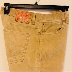 Levi’s 511 corduroy camel colored 33x32